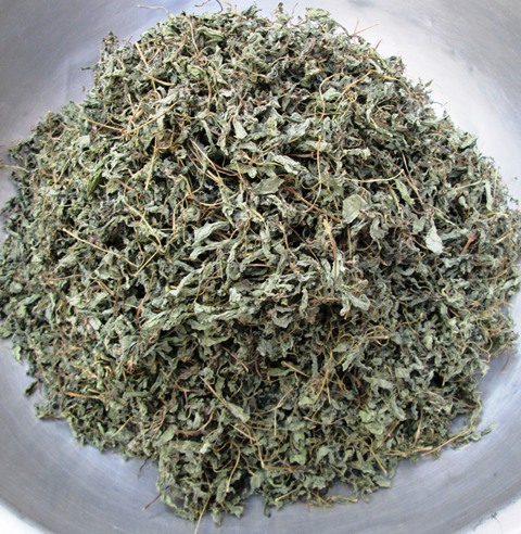 Lá É Khô Hong Gió Cao Cấp (Lá và Đọt Non khô)